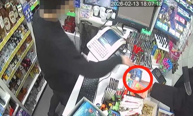 Drogot árultak a Teréz körúti kisboltban, az üzletet bezáratta a rendőrség – videó a cikkben