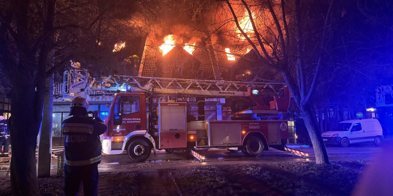 Robbanás a budakeszi munkásszállón: halottak és súlyos sérültek is vannak, több embert még keresnek
