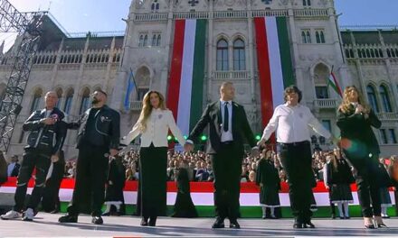 Március 15: celebekkel töltötték meg a Kossuth téri színpadot, Curtis, Pápai Joci, Radics Gigi is fellépett – fotók a cikkben