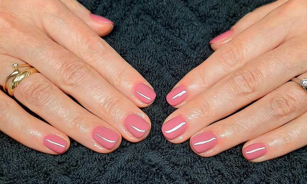 Mit tegyél, ha állandóan lepattog a gél lakkod?