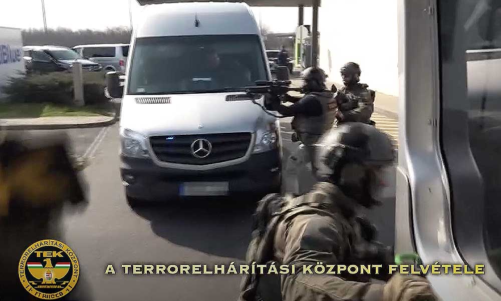 Megerősítette a NAV: egy somogyi luxusfarmon tartott buli után holtan találták a tábornokot, holttestét egy tóból emelték ki