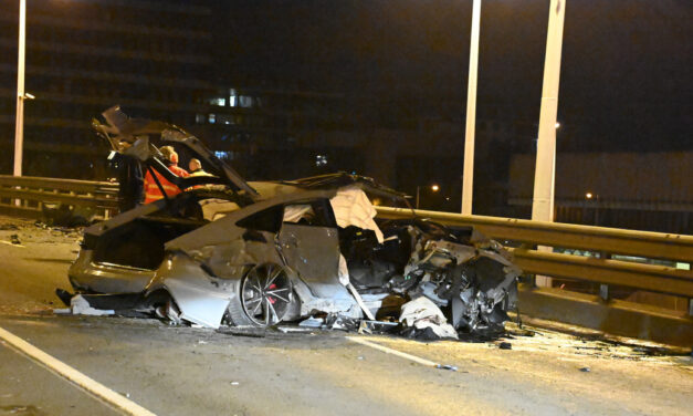 Őrizetbe vették a két ember halálát okozó ámokfutót: a török vállakozó versenyzés közben tarolta le a vétlen autóst