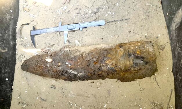 Bombát találtak Budán, a Szilágyi Erzsébet fasoron, lezárták az érintett útszakaszt