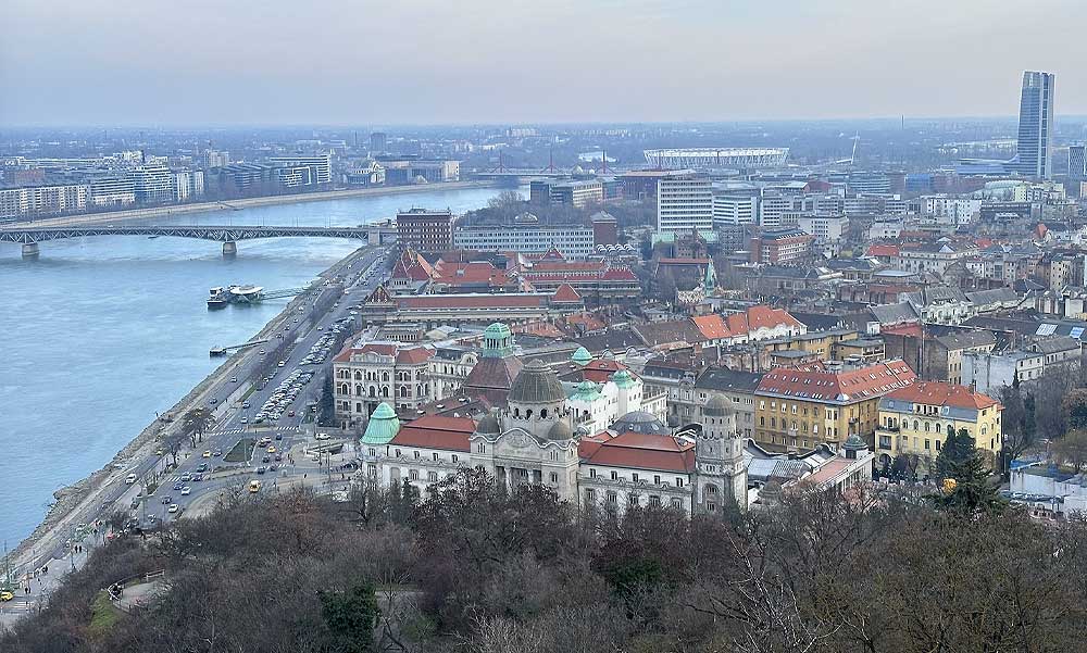 Budapest az Európai Unió élmezőnyébe került a lakásárak éves növekedésével, mi a helyzet a szomszédos országokban?