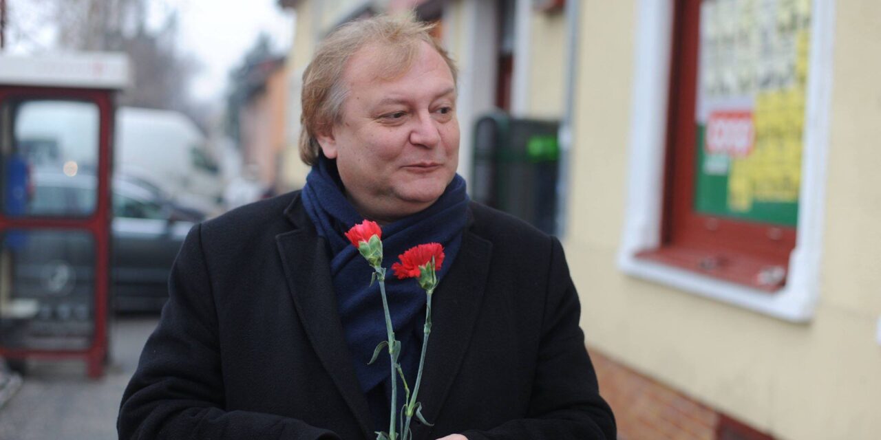 „Miért ragaszkodsz ahhoz hogy megszégyenülve fejezd be?” – kiakadtak Hiller István követői, miután kijelentette a politikus, hogy esze ágában sincs visszalépnie