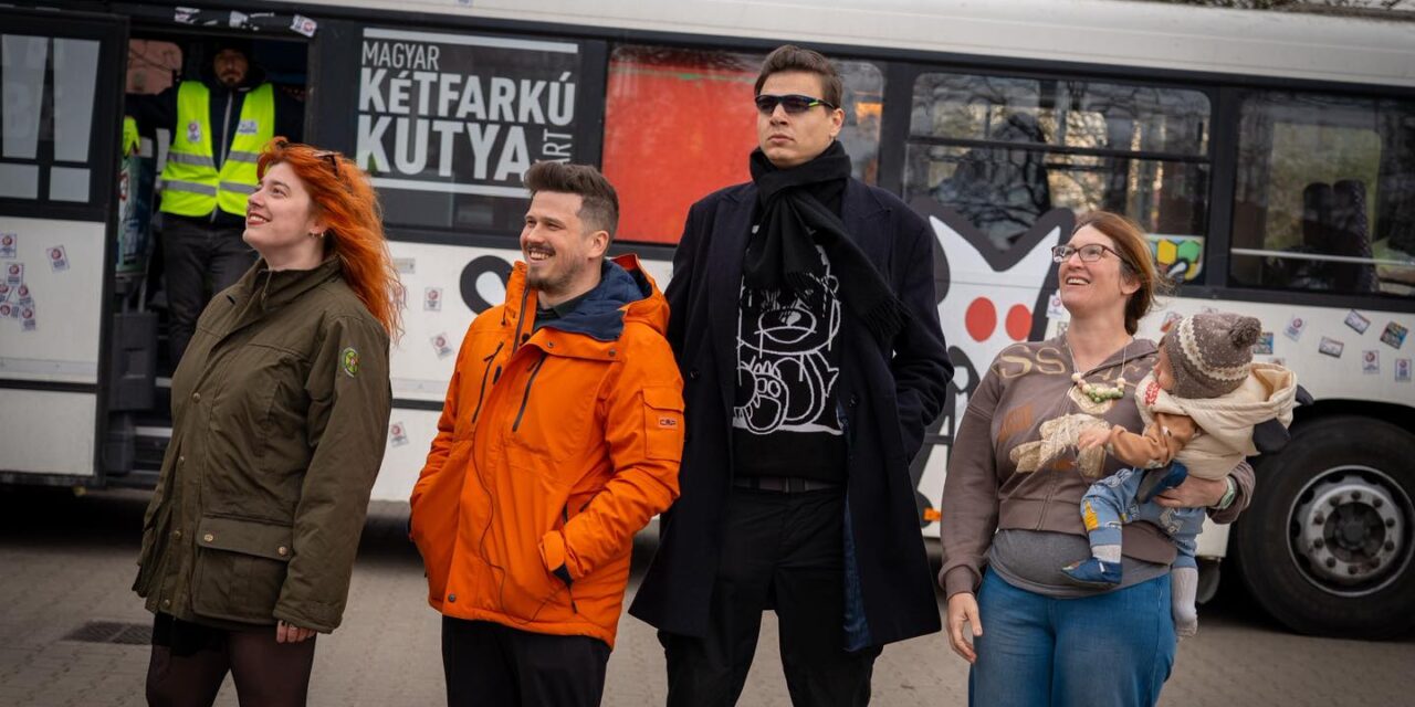 A kormányváltás érdekében visszalépteti 3 jelöltjét a Kétfarkú Kutyapárt