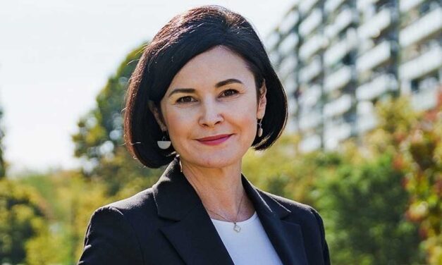 A kormányváltás érdekében visszalépett a jelöltségtől, nem indul április 12-i választásokon Kunhalmi Ágnes