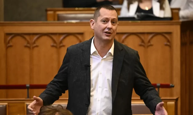 Óbudai korrupciós ügy: kezdeményezték Molnár Zsolt, az MSZP volt pártigazgatójának letartóztatását