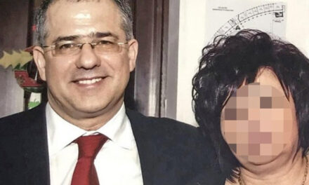Be kell vonulnia a börtönbe a csengeri örökösnőnek, akinek Kósa Lajos is elhitte, hogy repülőt és bankot kap ajándékba
