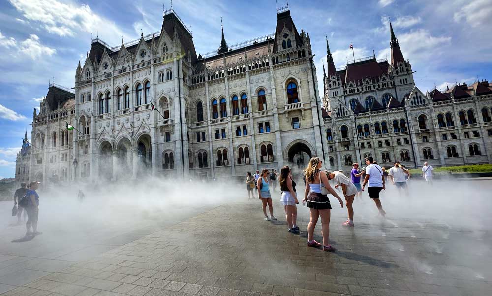 Újpesten és Budakalászon is megdőlt a hőségrekord, a MÁV fehérre festi a síneket a forróság miatt