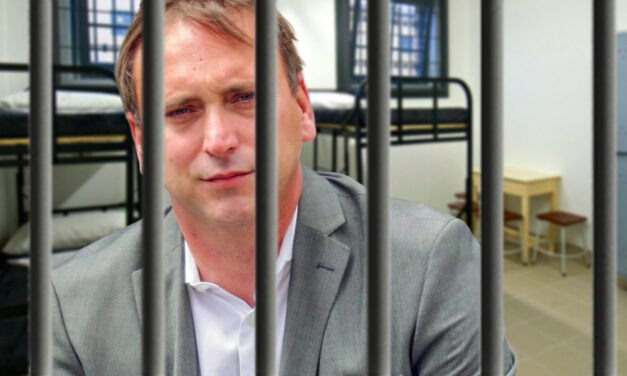 Levegőre sem engedték ki a börtönben Őrsi Gergelyt, közben egy ismert milliárdost is meggyanúsították az óbudai korrupciós ügyben