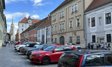 Népszavazás a Várban: Az Airbnb jövőjéről dönthetnek a helyiek – Szigorítás vagy teljes tilalom a kérdés