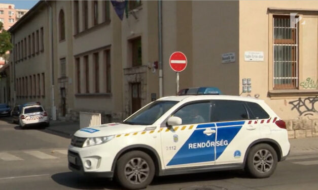 Egy zuglói telefonfülkéből indított hamis bombariadtót a 17 éves kamasz, csúfolták a barátai, bosszút akart állni rajtuk